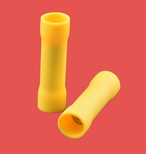 Yellow insulated butt connectors for 4.0–6.0mm² wire sizes.