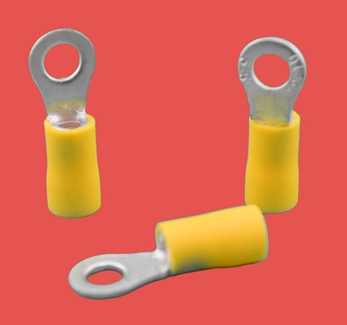 Yellow insulated ring terminals for 4.0–6.0mm² wire sizes.